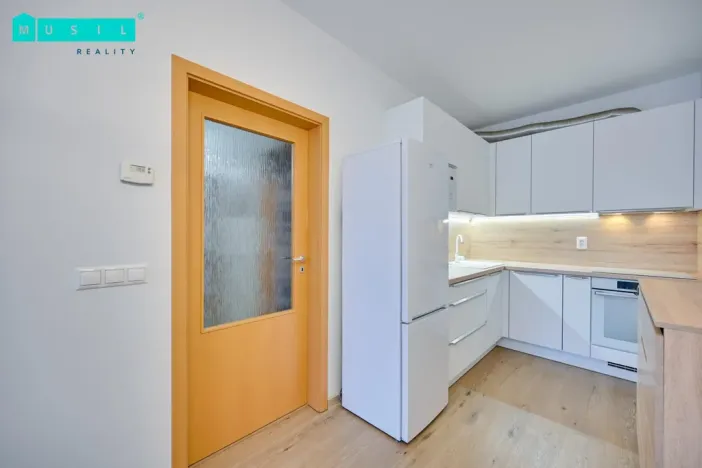Pronájem bytu 2+kk, Olomouc - Nové Sady, Družební, 63 m2
