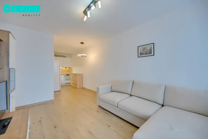 Pronájem bytu 2+kk, Olomouc - Nové Sady, Družební, 63 m2