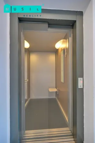 Pronájem bytu 2+kk, Olomouc - Nové Sady, Družební, 63 m2