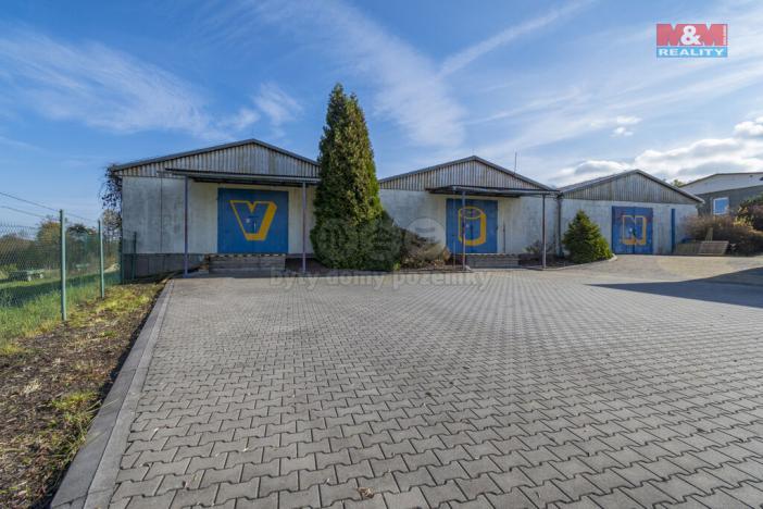 Pronájem skladu, Třanovice, 550 m2