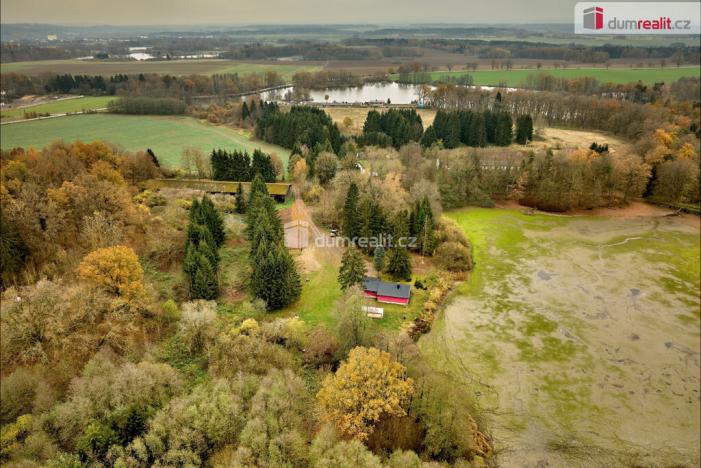 Prodej komerčního pozemku, Chodová Planá, 126960 m2