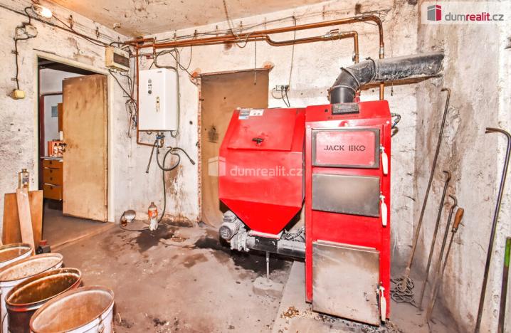 Prodej rodinného domu, Stradonice, 470 m2