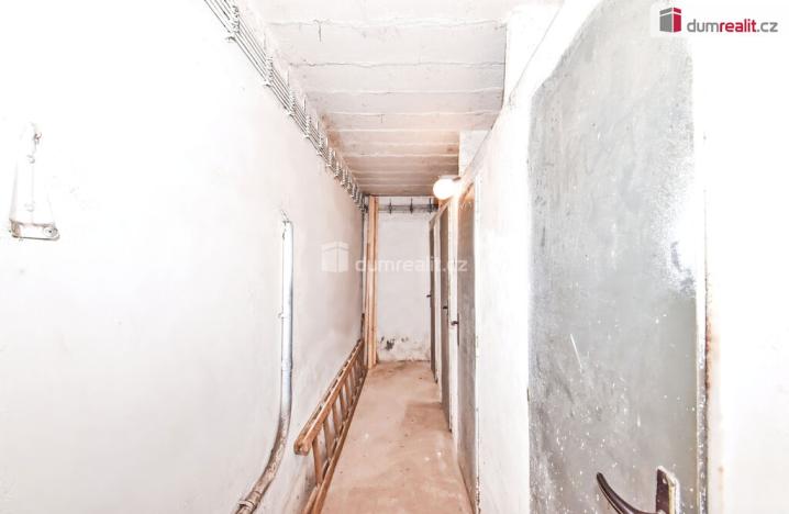 Prodej rodinného domu, Stradonice, 470 m2