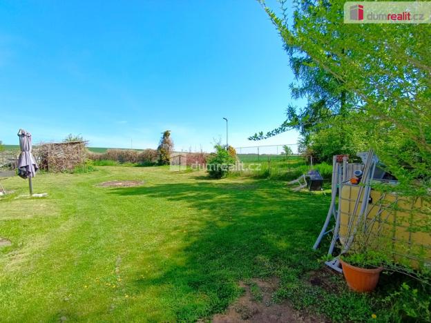 Prodej rodinného domu, Stradonice, 470 m2