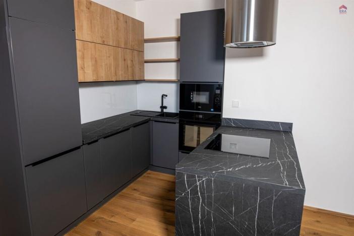 Prodej bytu 4+kk, Liberec, Na Ladech, 103 m2