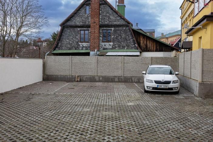 Prodej bytu 2+kk, Liberec, Na Ladech, 79 m2