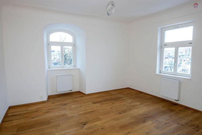 Prodej bytu 3+kk, Liberec, Na Ladech, 110 m2