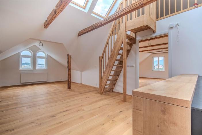 Prodej bytu 5+1, Liberec, Na Ladech, 174 m2