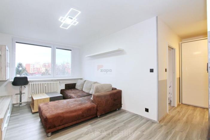 Pronájem bytu 2+kk, Praha - Letňany, Letovská, 43 m2