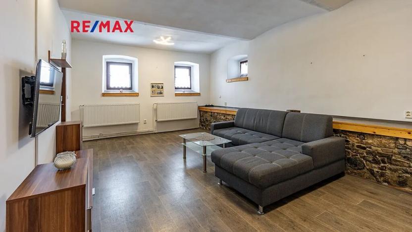 Prodej rodinného domu, Žandov, 296 m2