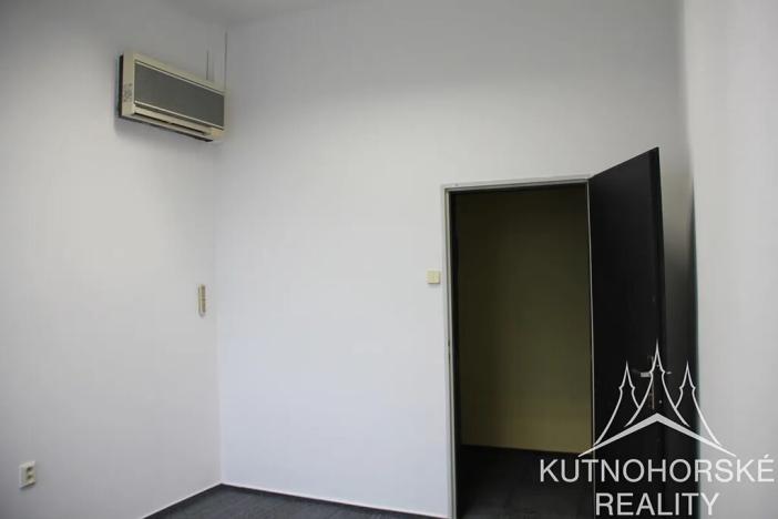 Pronájem kanceláře, Chrudim, Široká, 13 m2