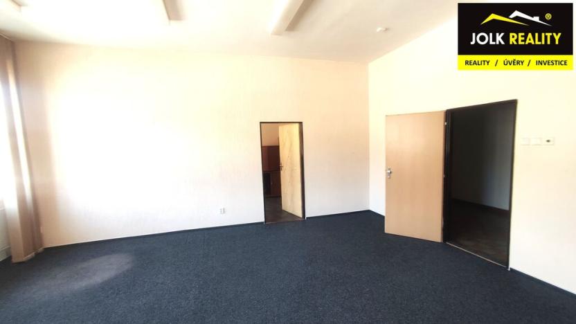 Pronájem kanceláře, Opava, Palhanecká, 250 m2