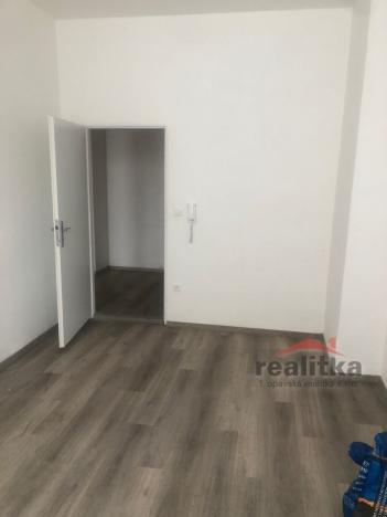 Pronájem kanceláře, Opava, Provaznická, 20 m2