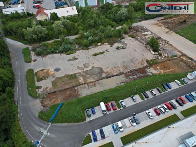 Prodej komerčního pozemku, Mochov, 11529 m2