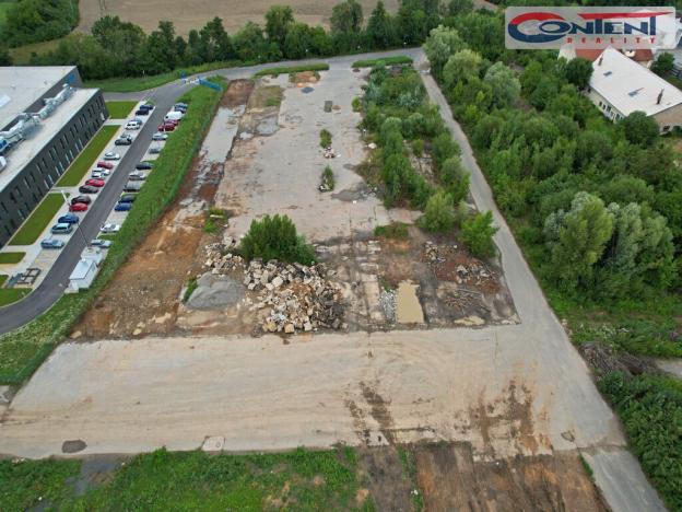 Prodej komerčního pozemku, Mochov, 11529 m2