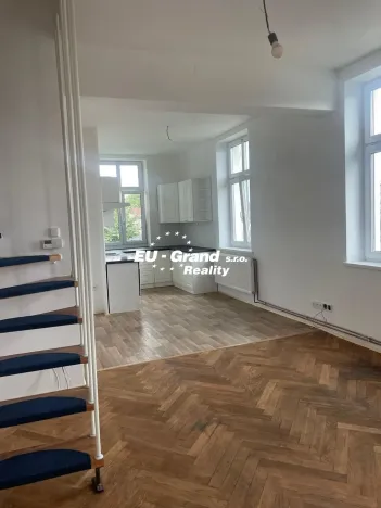 Pronájem bytu 3+kk, Varnsdorf, Palackého, 85 m2