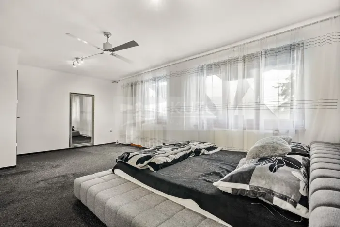 Prodej rodinného domu, Stará Huť, Ke Strži, 230 m2