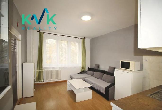 Pronájem bytu 2+kk, Karlovy Vary, Jahodová, 41 m2