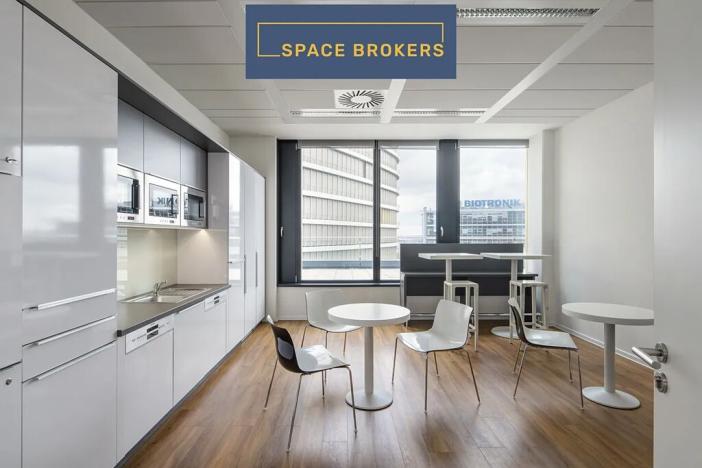 Pronájem kanceláře, Praha - Nusle, Pikrtova, 825 m2