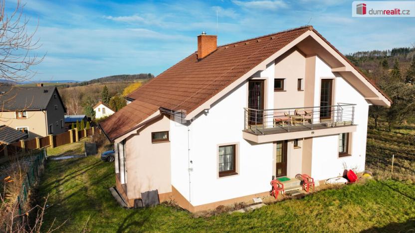 Prodej rodinného domu, Bystřice - Ouběnice, 300 m2