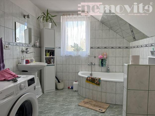 Prodej vícegeneračního domu, Dolní Branná, 866 m2