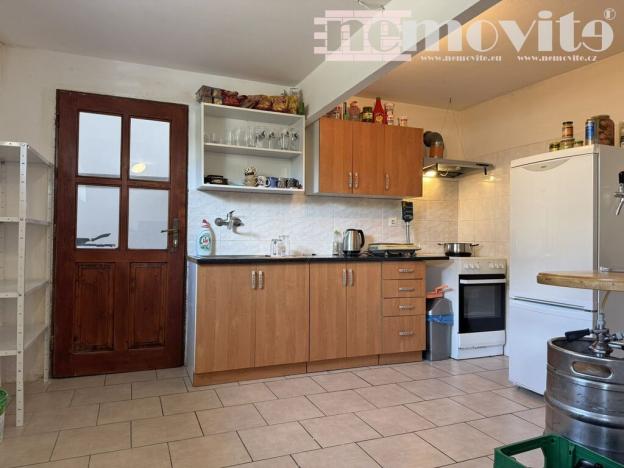 Prodej vícegeneračního domu, Dolní Branná, 866 m2