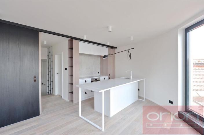 Pronájem bytu 2+kk, Praha - Vinohrady, náměstí Jiřího z Poděbrad, 60 m2