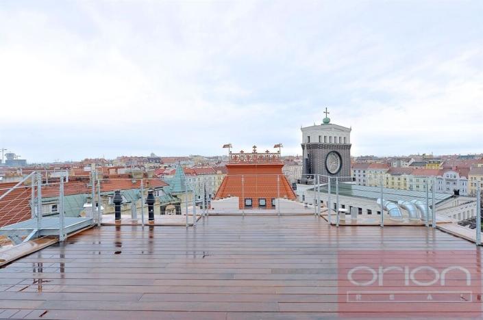 Pronájem bytu 2+kk, Praha - Vinohrady, náměstí Jiřího z Poděbrad, 60 m2