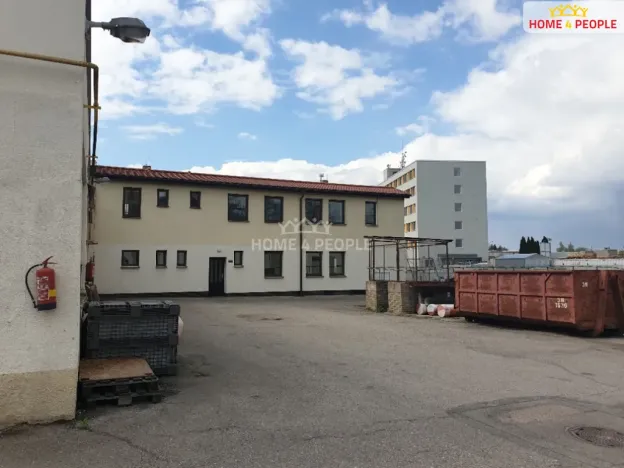 Pronájem výrobních prostor, Benešov, Křižíkova, 322 m2