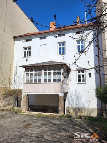 Prodej kanceláře, Louny, Na Valích, 449 m2