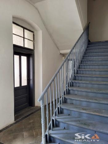 Prodej kanceláře, Louny, Na Valích, 449 m2