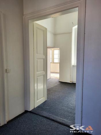 Prodej kanceláře, Louny, Na Valích, 449 m2