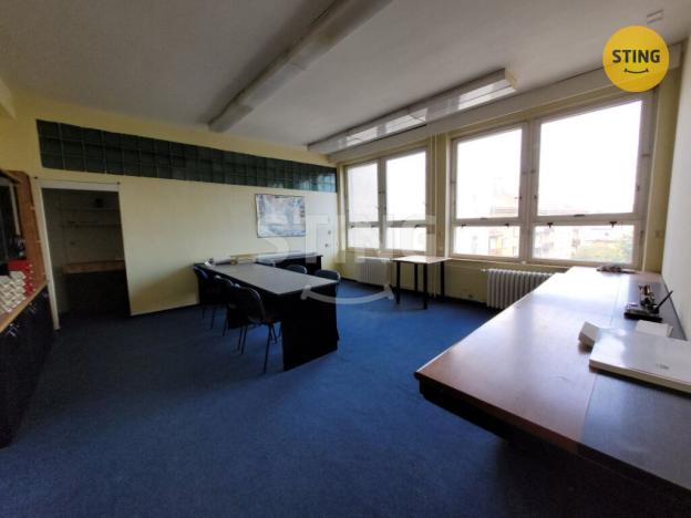 Pronájem kanceláře, Opava, Horní náměstí, 37 m2