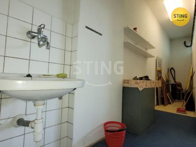 Pronájem kanceláře, Opava, Horní náměstí, 37 m2