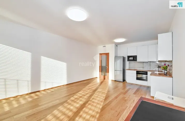 Pronájem bytu 2+kk, Praha - Smíchov, Šiklové, 70 m2