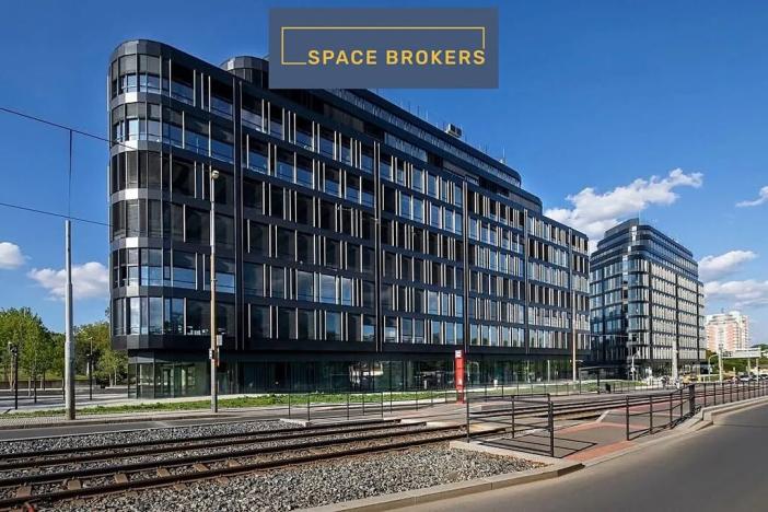 Pronájem kanceláře, Praha - Strašnice, Vinohradská, 1450 m2