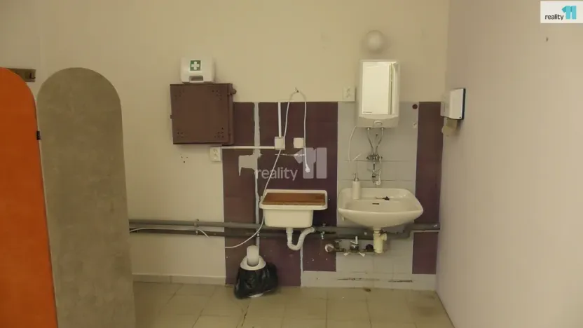 Pronájem obchodního prostoru, Ostrava - Hrabůvka, Dr. Martínka, 52 m2