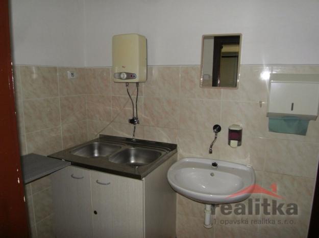 Pronájem kanceláře, Opava - Předměstí, Husova, 200 m2