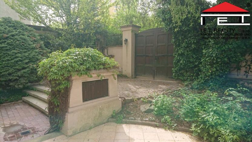 Prodej činžovního domu, Ostrava - Přívoz, Nádražní, 890 m2