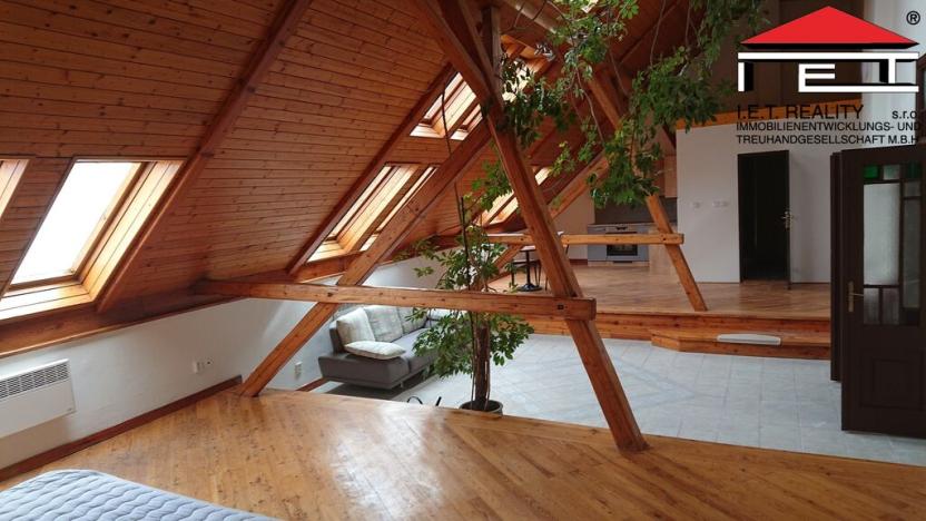 Prodej činžovního domu, Ostrava - Přívoz, Nádražní, 890 m2