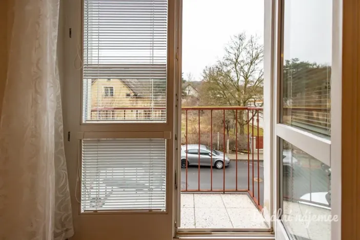 Pronájem bytu 2+1, Praha - Komořany, Krupná, 55 m2