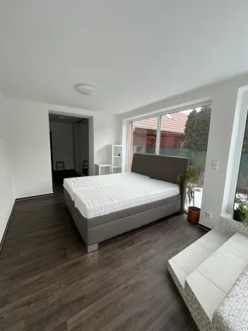 Pronájem bytu 4+kk, Hlušovice, U Potoka, 139 m2