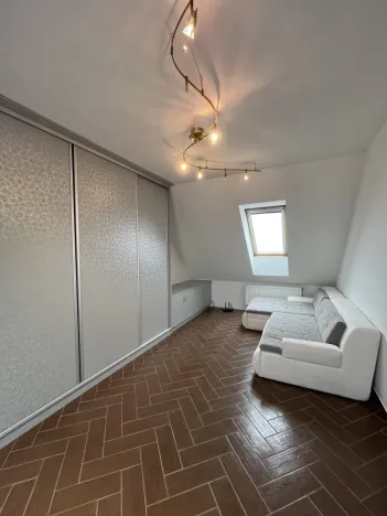 Pronájem bytu 4+kk, Hlušovice, U Potoka, 139 m2