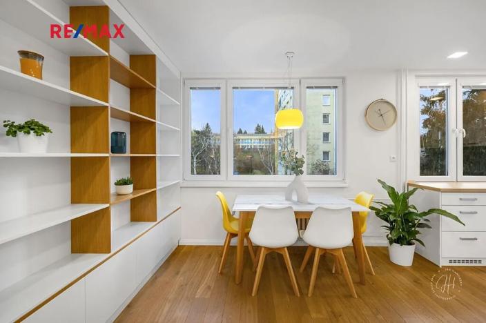 Pronájem bytu 3+kk, Praha - Strašnice, Pod strání, 70 m2