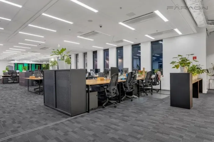 Pronájem kanceláře, Praha - Dejvice, Evropská, 283 m2