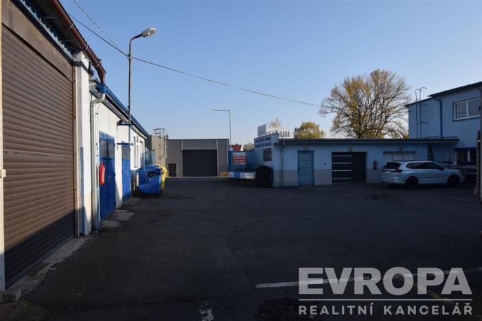 Prodej komerční nemovitosti, Kolín - Kolín IV, Královská cesta, 1510 m2