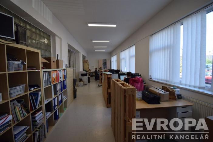 Prodej komerční nemovitosti, Kolín - Kolín IV, Královská cesta, 1510 m2