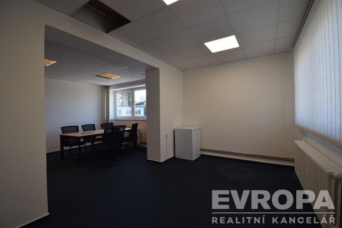 Prodej komerční nemovitosti, Kolín - Kolín IV, Královská cesta, 1510 m2