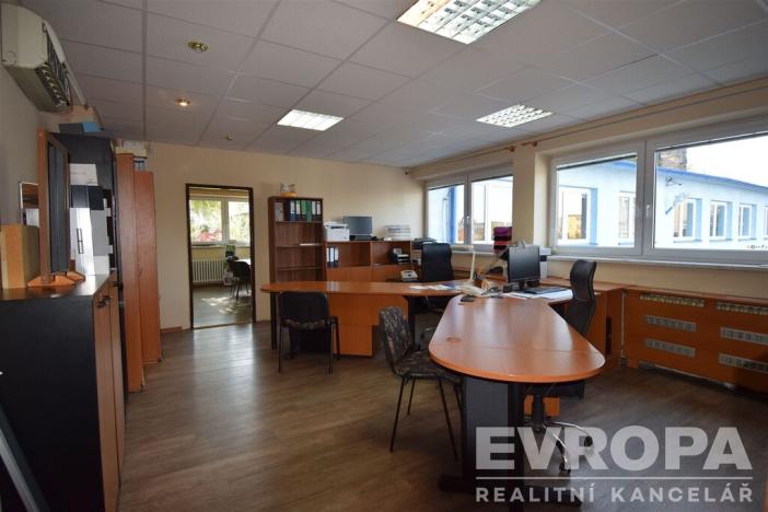 Prodej komerční nemovitosti, Kolín - Kolín IV, Královská cesta, 1510 m2