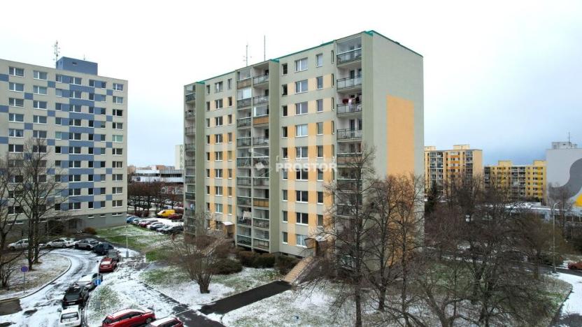 Prodej bytu 3+1, Praha - Háje, Matúškova, 75 m2